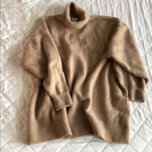 H&M Sweater